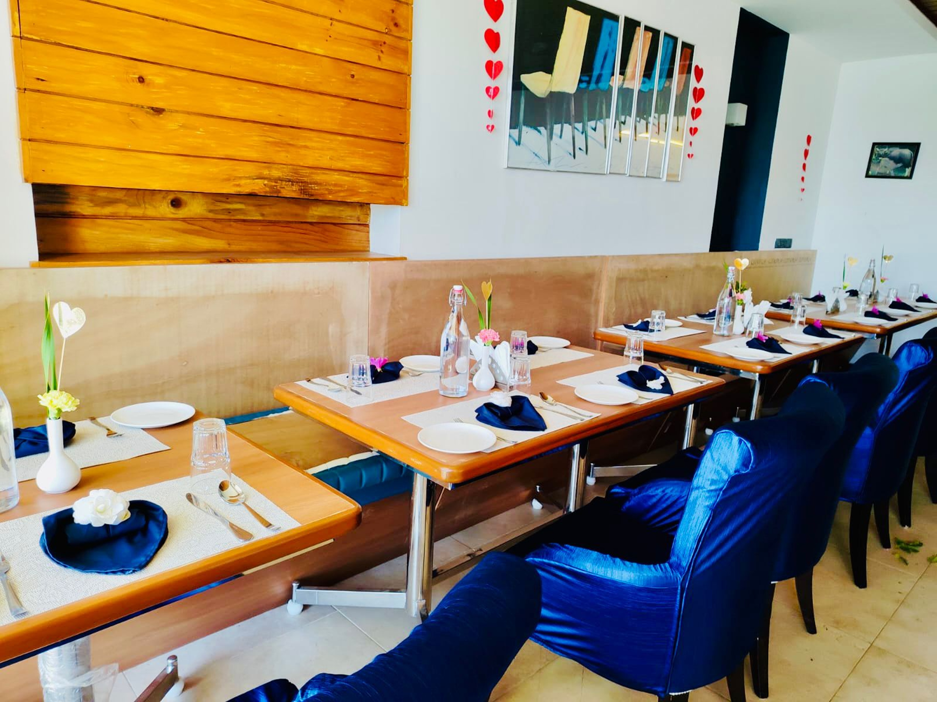 The Mainland Resorts, Kodaikanal  Hill View Restaurant