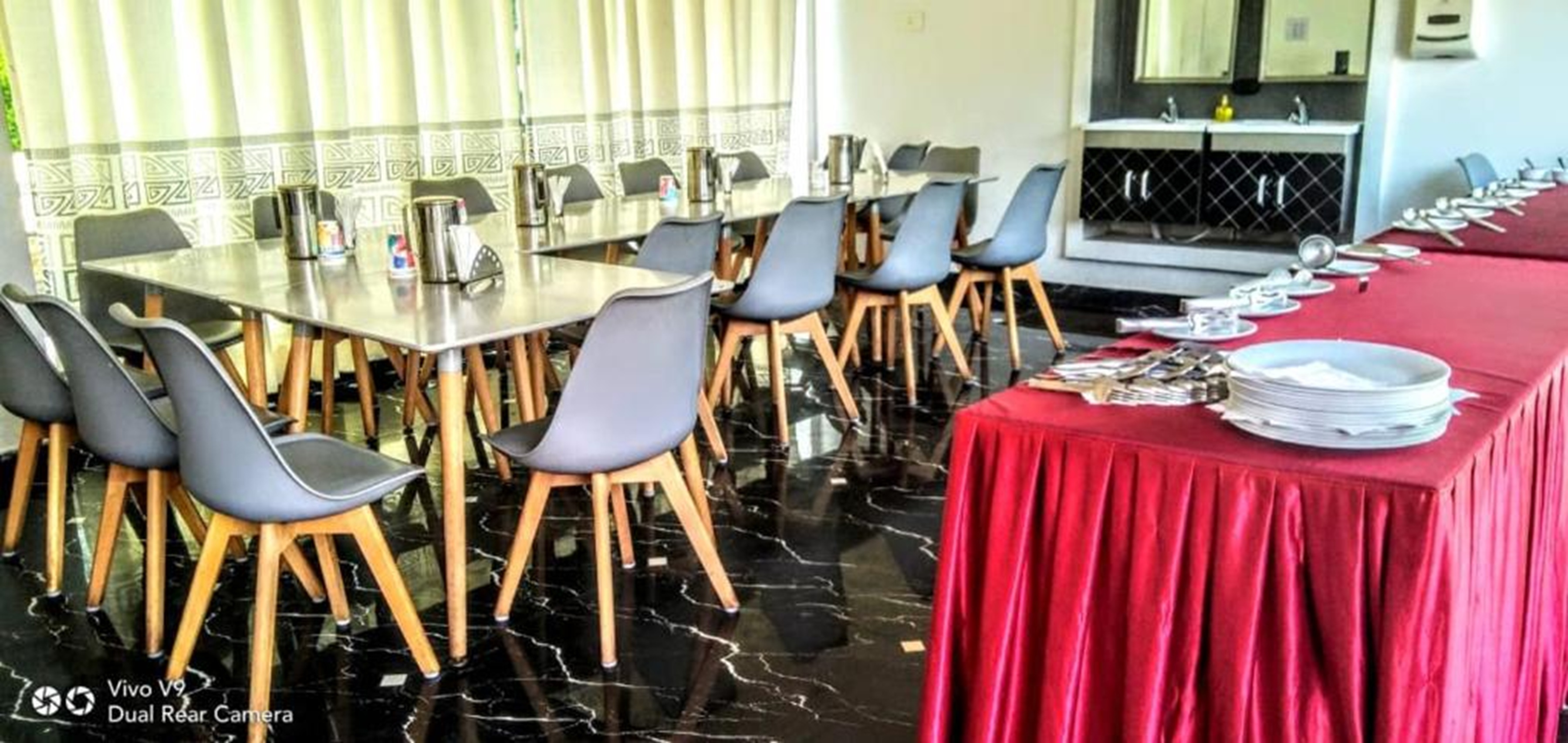 Akshaya Multi Cuisine Restaurant